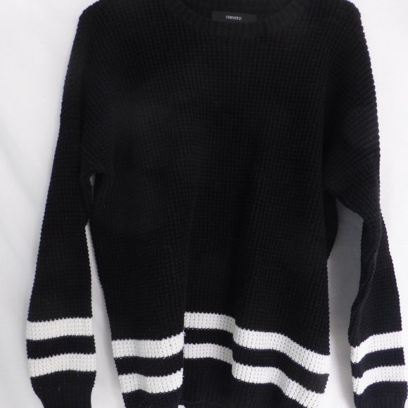 FOREVER 21 black knit sweater with white stripes